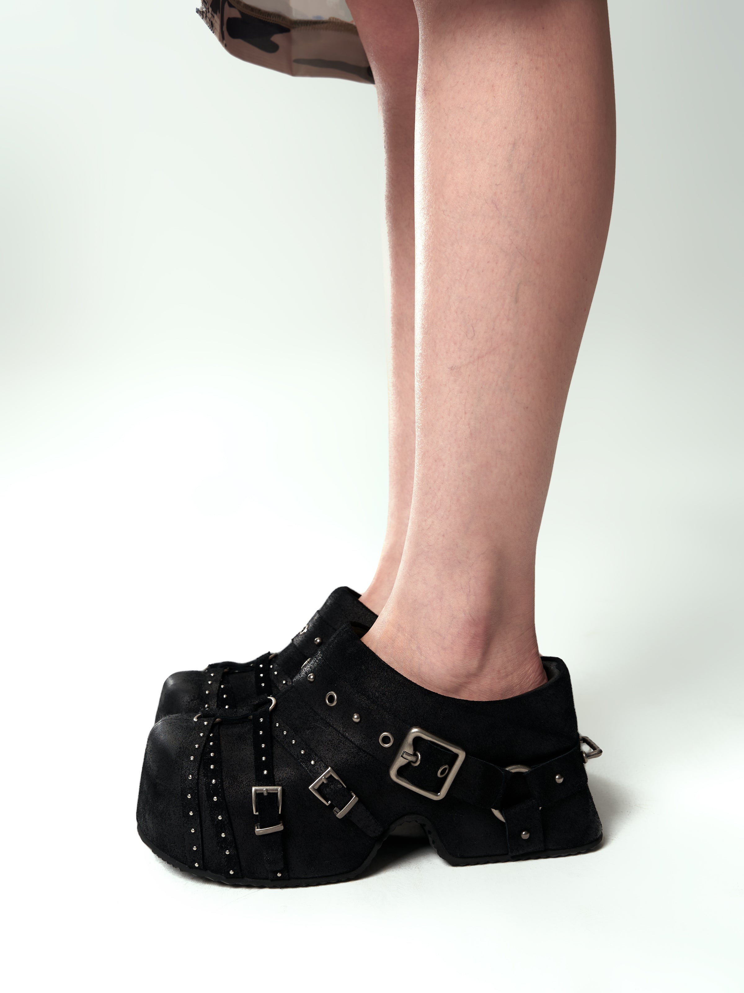 Black Covertoe Slipper