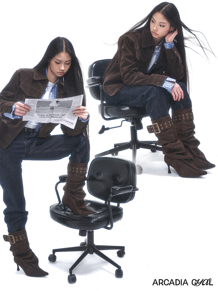 Pointed toe pleated boots(brown)