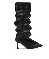 Pointed toe pleated boots(black)