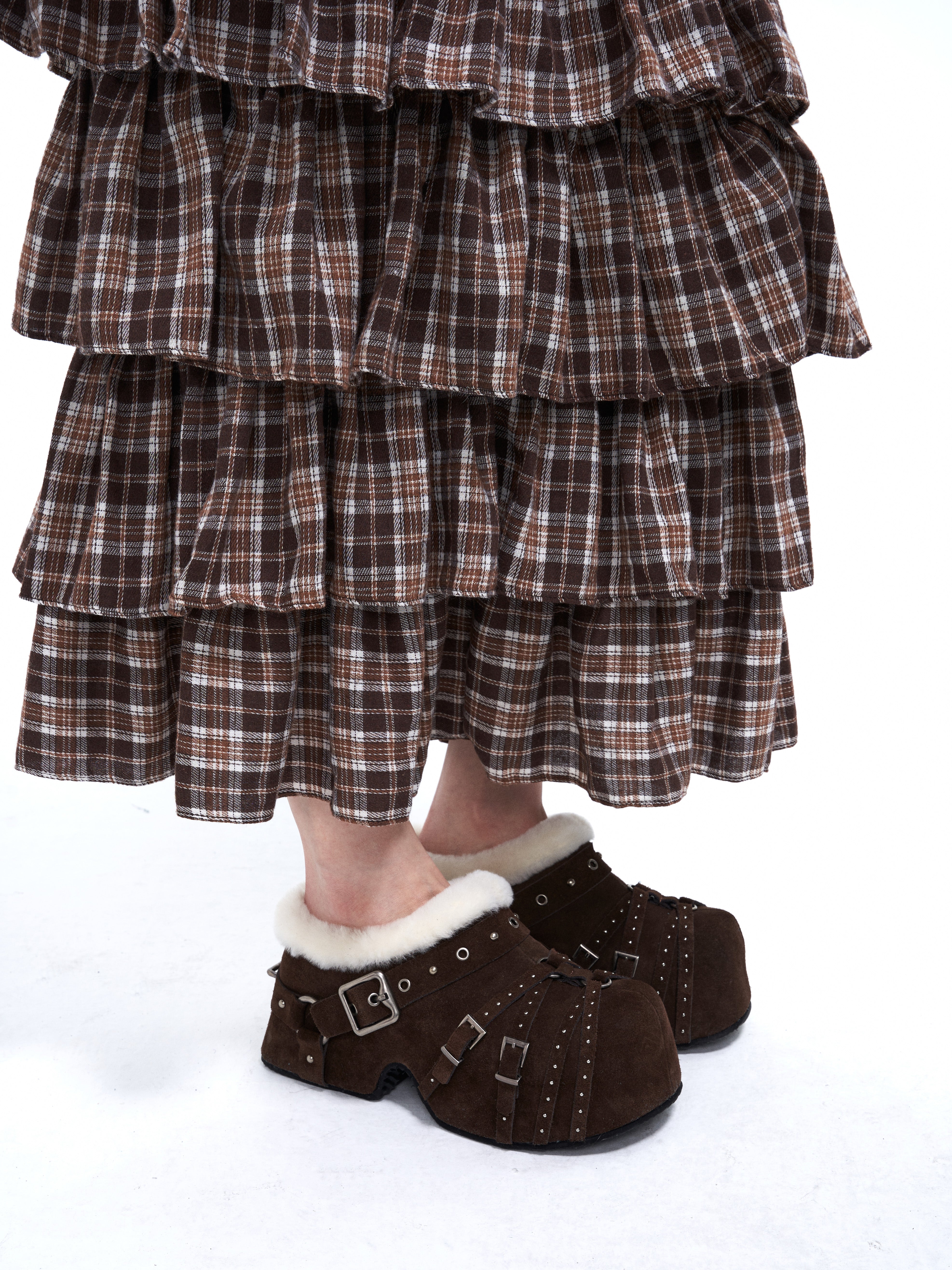 Brown Covertoe  Slipper